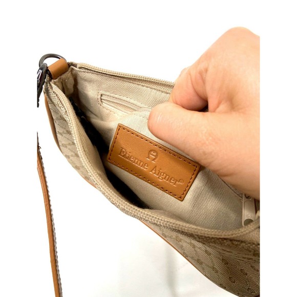 VTG Etienne Aigner Clutch Wristlet Purse - Picture 8 of 10